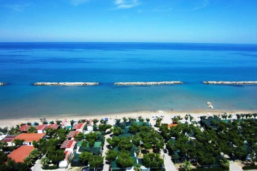 sfondo link video Camping Calypso Marche